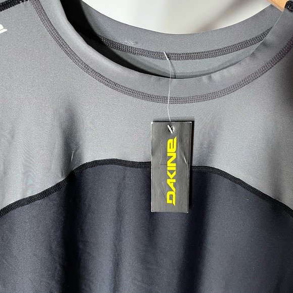 Flow LS Rash Guard - Picture 3 of 4